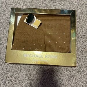 Michael Kors Gold and Brown Scarf and Hat Set